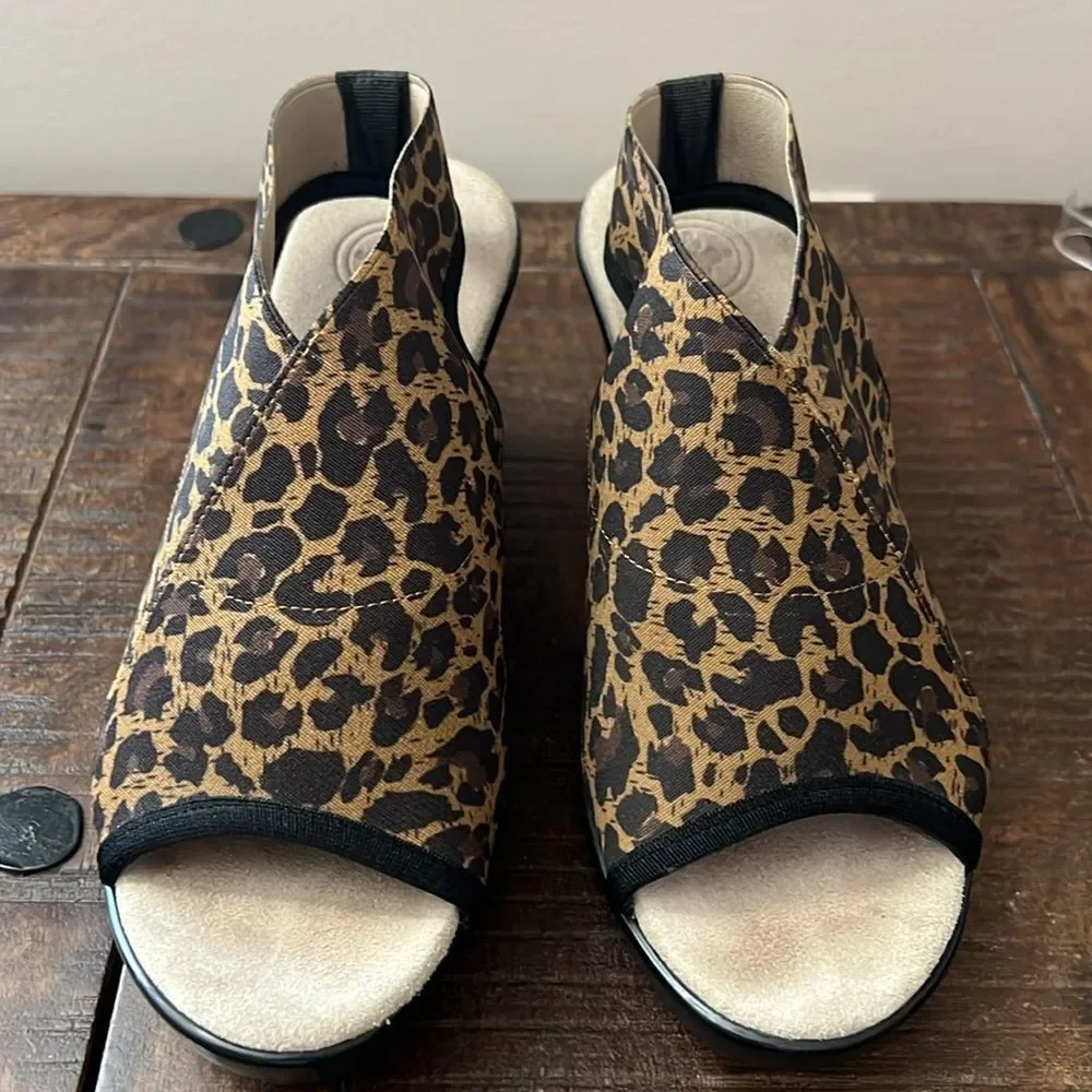 Charleston Shoe Co Wedge Sandals‎ Slingback Size 8 - Picture 3 of 11